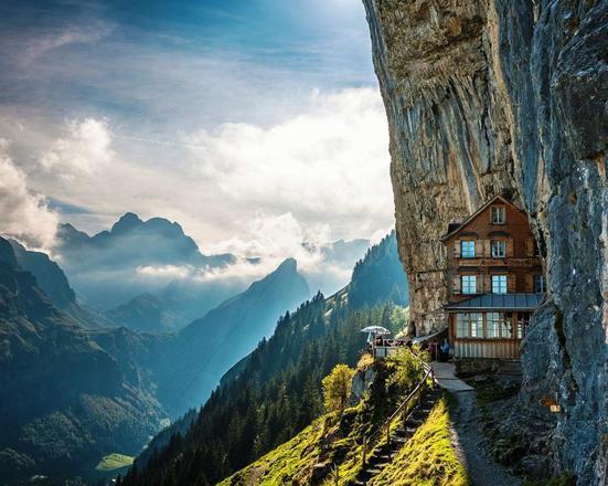 Äscher Cliff, Svájc